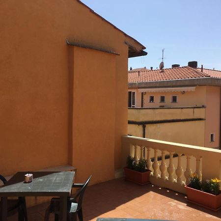 Casa Carducci 33 Bed & Breakfast Pisa Ngoại thất bức ảnh