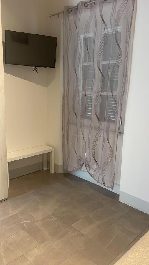 Casa Carducci 33 Bed & Breakfast Pisa Ngoại thất bức ảnh